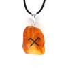 Pulēta dzintara kulons amulets ar Jumi