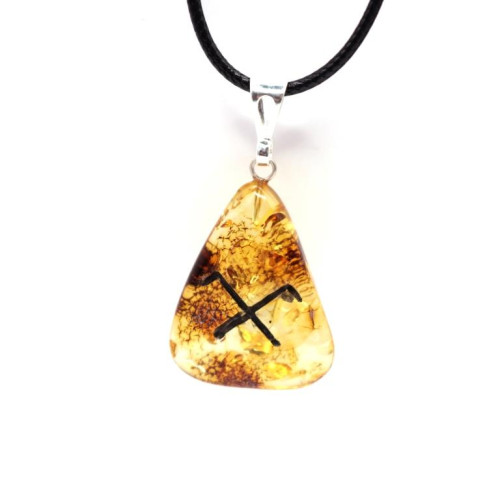 Pulēta dzintara kulons amulets ar Jumi